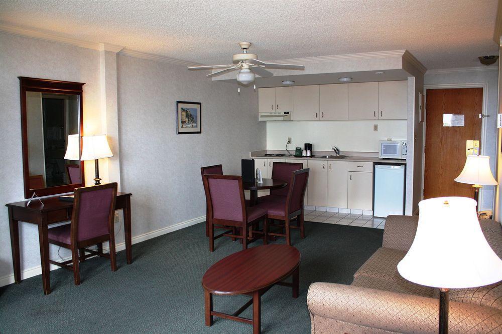 Harbour Towers Hotel & Suites Victoria Zimmer foto