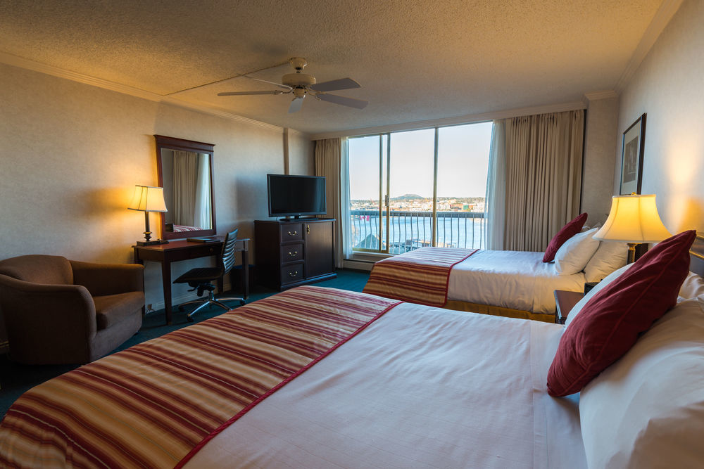 Harbour Towers Hotel & Suites Victoria Exterior foto